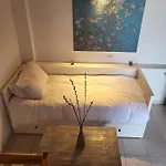 Sunflower Maisonette With Attic Loutráki