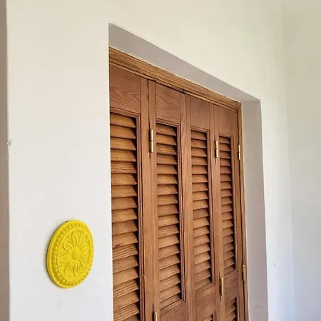 Sunflower Maisonette With Attic 펜션