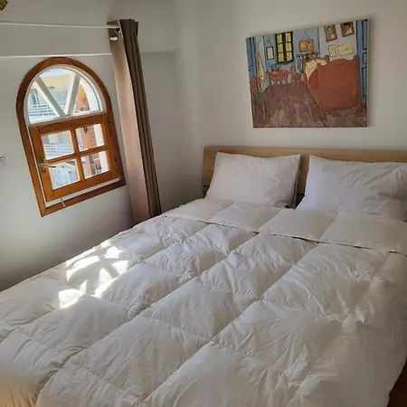 Sunflower Maisonette With Attic 펜션