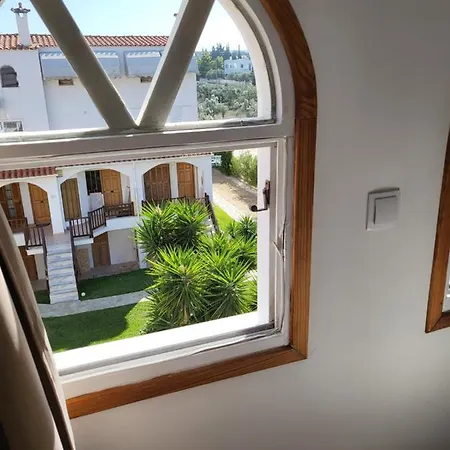 Sunflower Maisonette With Attic Дом отдыха