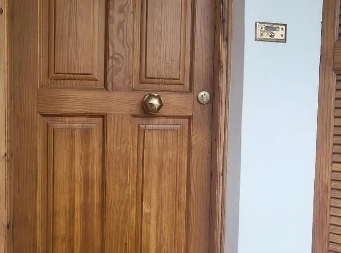 Sunflower Maisonette With Attic