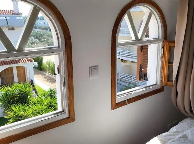 Sunflower Maisonette With Attic Hébergement de vacances